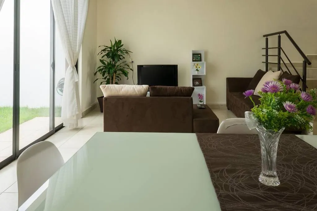 ✦Habitacion Vainilla Cancun✦ Harmony Guest House✦